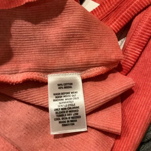 2/$15 NWT True Craft over dyed pinkish red tank top size medium - Picture 8 of 11